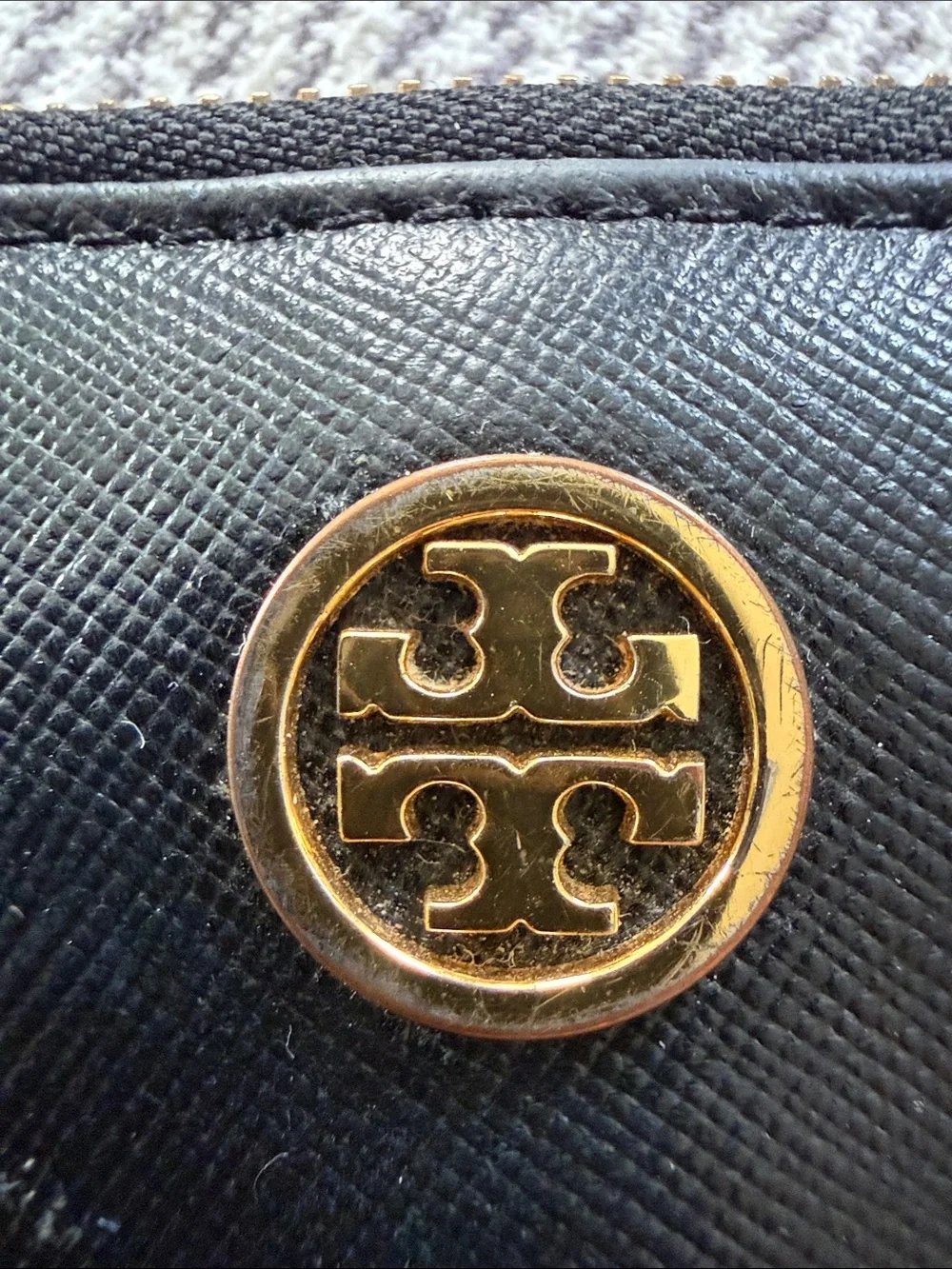 Tory Burch Black Leather Zip Around Wallet with Gold Logo